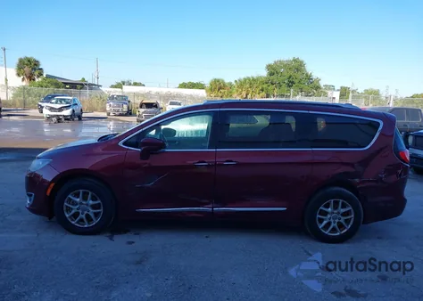 2020 Chrysler Pacifica Touring L from USA, damaged, VIN 2C4RC1BG2LR125218